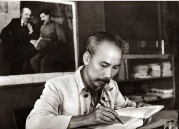 Hồ Chí Minh